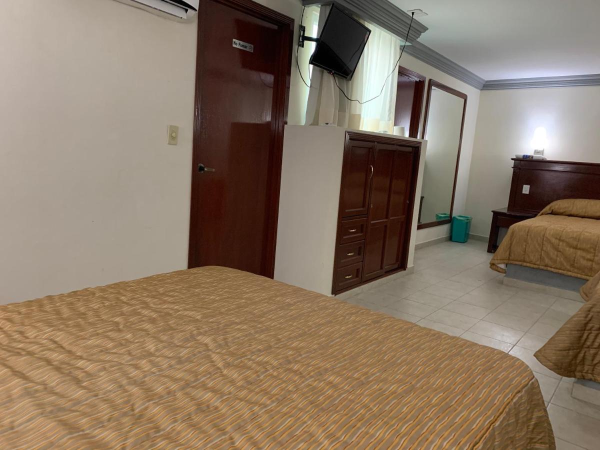 Real Del Sur Motel Moroleon Eksteriør billede